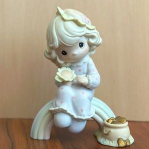 Precious Moments “Dreams Really Do Come True”